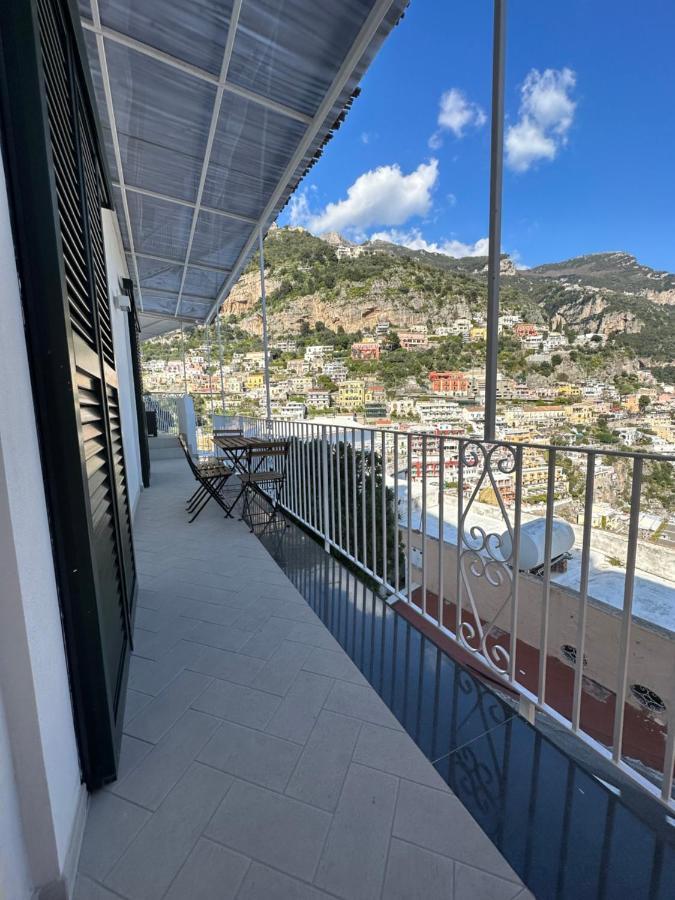 Queen View Apartment - No Kitchen Positano Eksteriør bilde