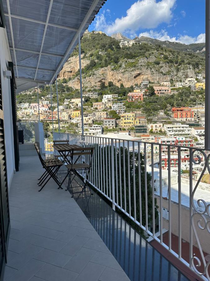 Queen View Apartment - No Kitchen Positano Eksteriør bilde