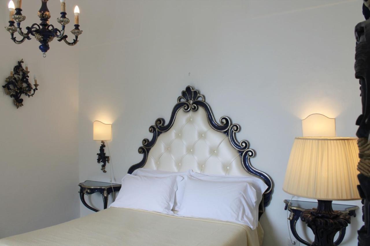 Queen View Apartment - No Kitchen Positano Eksteriør bilde